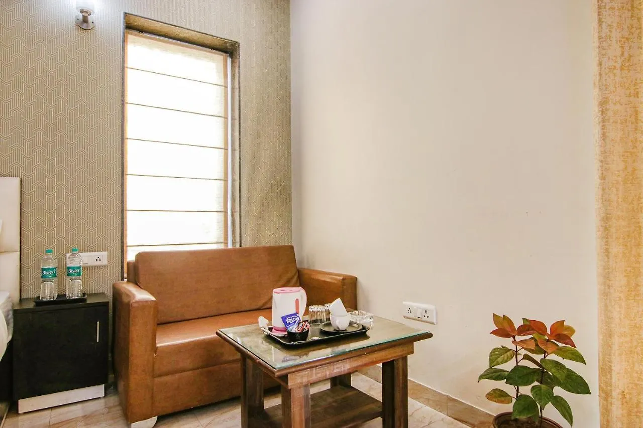 Homefort Stays - Sector 45 Near Cyber Park & Artemis Hospital Gurgaon 4*,